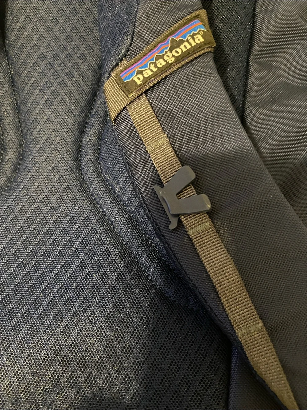 Patagonia Deep Blue Bungee Front Daypack, looks new inside,  see pictures